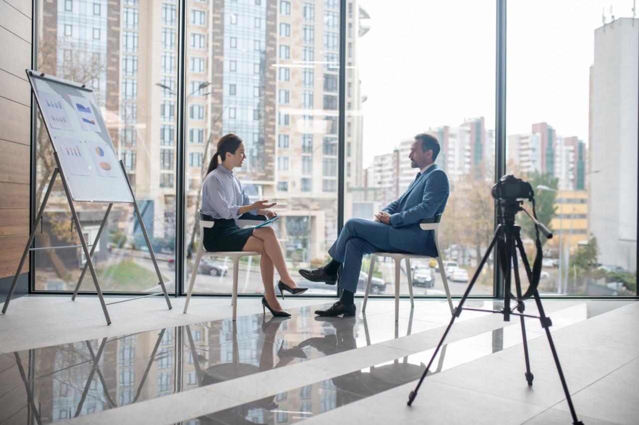 Conducting a Video Interview Conducting a Video Interview